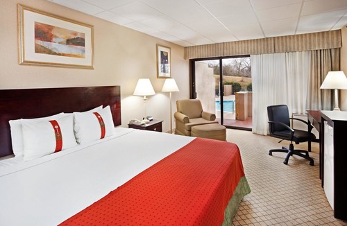 Johnson City Hotel | Holiday Inn by IHG