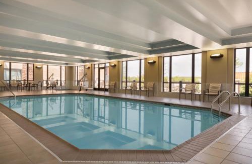 Schaumburg Hotel | Holiday Inn Chicago Schaumburg by IHG