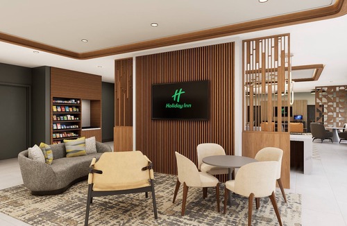 North Olmsted Hotel | Holiday Inn Cleveland Airport West by IHG