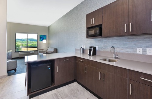 Cookeville Hotel | Holiday Inn Cookeville by IHG
