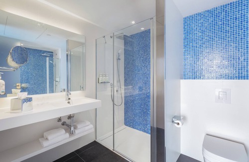 Sant Cugat del Valles Hotel | Holiday Inn Barcelona-Sant Cugat by IHG