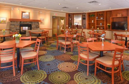 St Croix Falls Hotel | Holiday Inn Express St Croix Valley by IHG