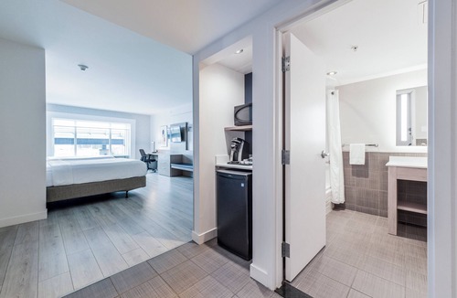 Saint Hyacinthe Hotel | Holiday Inn Express Hotel Saint - Hyacinthe by IHG