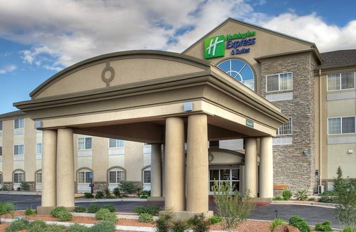 Carlsbad Hotel | Holiday Inn Express Carlsbad, an IHG Hotel