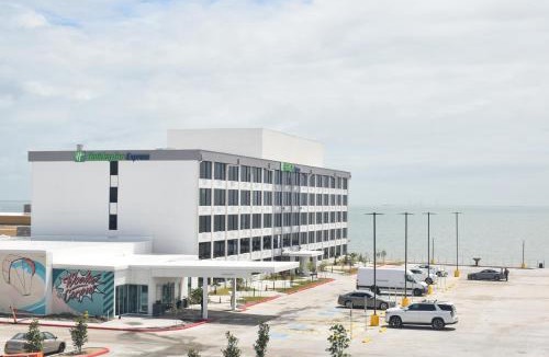 Del Mar Hotel | Holiday Inn Express Corpus Christi - Beachfront by IHG