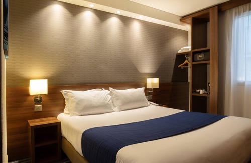 Amiens Hotel | Holiday Inn Express Amiens by IHG
