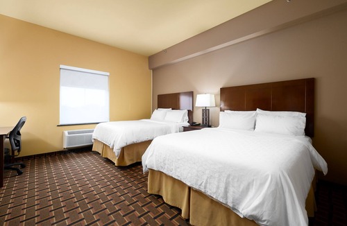 George West Hotel | Holiday Inn Express and Suites George West by IHG