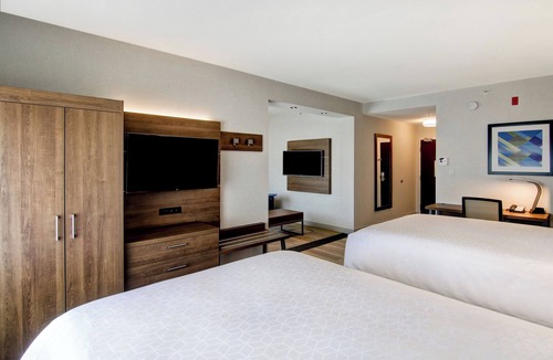 Unionville Hotel | Holiday Inn Express Hotel & Suites Toronto - Markham by IHG