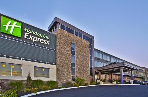 Sault Ste. Marie Hotel | Holiday Inn Express - Sault Ste. Marie by IHG