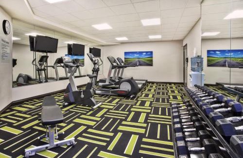 Sault Ste. Marie Hotel | Holiday Inn Express - Sault Ste. Marie by IHG