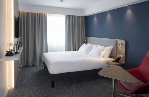 Epron Hotel | Holiday Inn Express Caen Epron by IHG