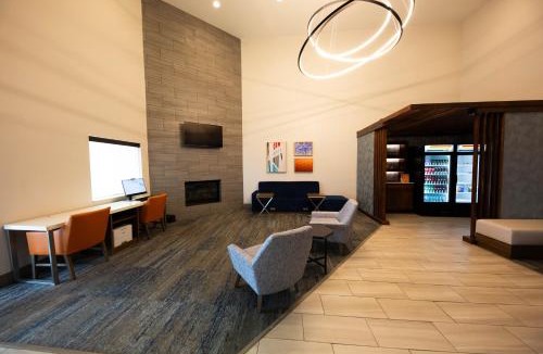 Canyon Hotel | Holiday Inn Express - Canyon by IHG