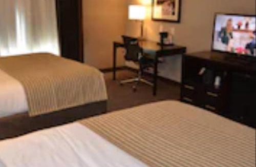 Cheektowaga Hotel | Holiday Inn Express Cheektowaga North East by IHG