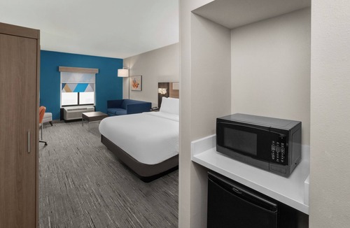Hattiesburg Hotel | Holiday Inn Express Hattiesburg West Univ Area by IHG