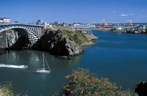 Saint John Hotel | Holiday Inn Express Hotel & Suites Saint John Harbour Side, an Ihg Hotel