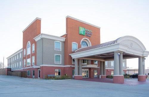 Gainesville Hotel | Holiday Inn Express Hotel & Suites Gainesville by IHG