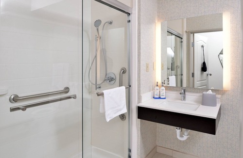 Royse City Hotel | Holiday Inn Express Hotel & Suites Royse City by IHG