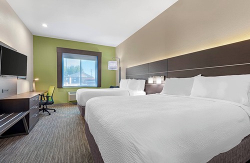 Fairfield Hotel | Holiday Inn Express Hotel & Suites Fairfield - North by IHG