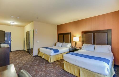 Huntsville Hotel | Holiday Inn Express Hotel & Suites Huntsville by IHG