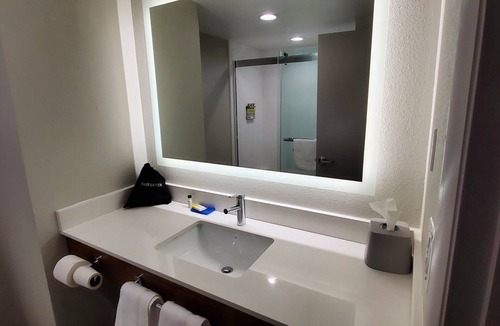 Kinston Hotel | Holiday Inn Express Hotel and Suites Kinston by IHG