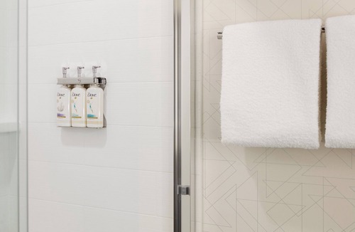 Sanford Hotel | Holiday Inn Express Hotel & Suites SANFORD by IHG