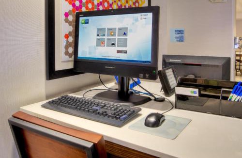 Hutto Hotel | Holiday Inn Express Hotel & Suites Austin NE-Hutto by IHG