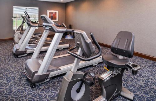 York Hotel | Holiday Inn Express Hotel & Suites York by IHG
