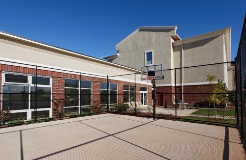 Cleburne Hotel | Holiday Inn Express Hotel & Suites Cleburne by IHG