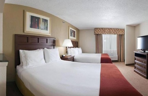 El Dorado Hotel | Holiday Inn Express Hotel & Suites by IHG