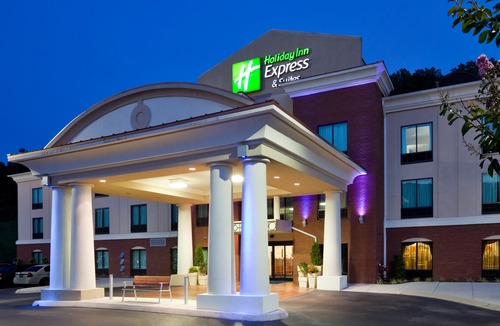 Harriman Hotel | Holiday Inn Express Hotel & Suites Harriman, an IHG Hotel