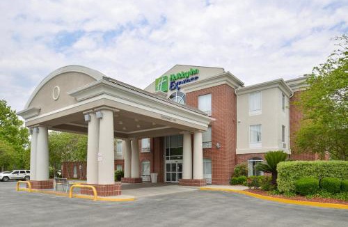 Milton Hotel | Holiday Inn Express Hotel & Suites Lafayette by IHG