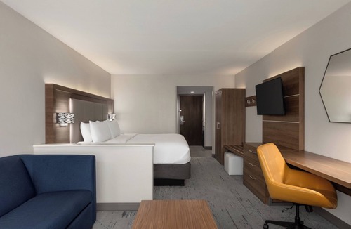 Mesquite Hotel | Holiday Inn Express Hotel & Suites Mesquite by IHG