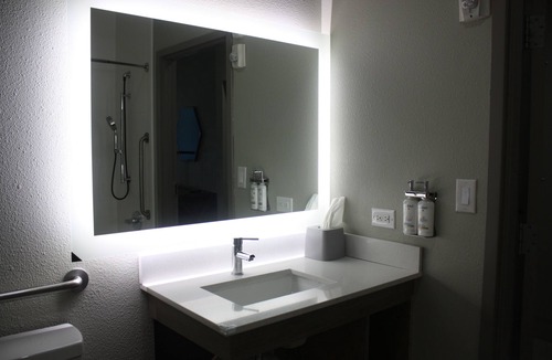 Shamrock Hotel | Holiday Inn Express Hotel & Suites Shamrock North by IHG