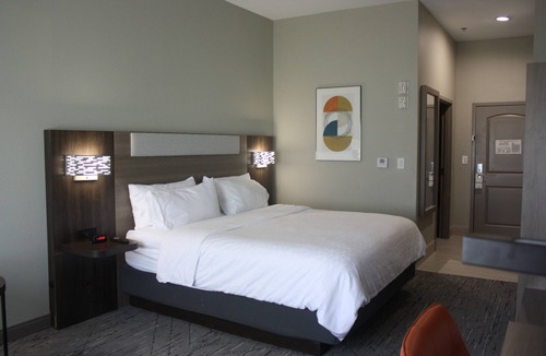 Shamrock Hotel | Holiday Inn Express Hotel & Suites Shamrock North by IHG