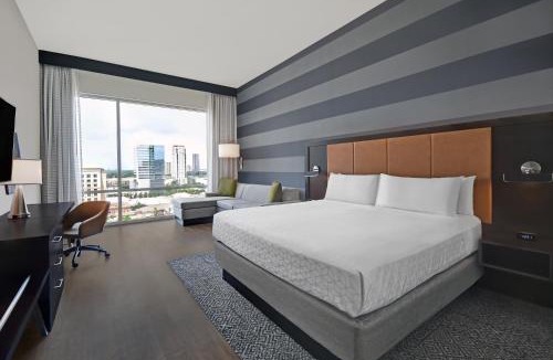 The Galleria Hotel | Holiday Inn Express - Houston - Galleria Area by IHG