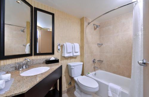 Hunt Valley Hotel | Holiday Inn Express Hunt Valley by IHG