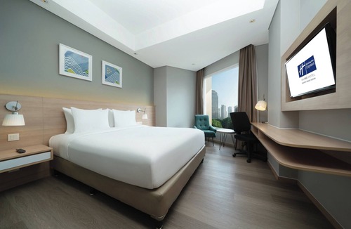 Kebon Kacang Hotel | Holiday Inn Express Jakarta Wahid Hasyim by IHG