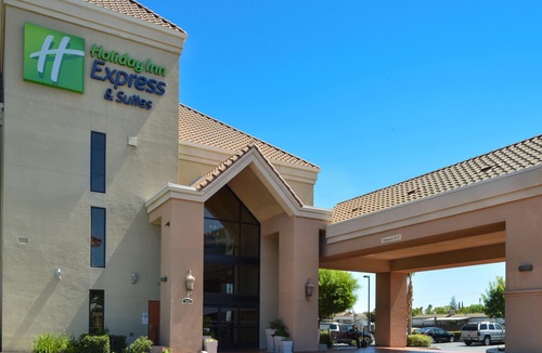Lathrop Hotel | Holiday Inn Express Lathrop - South Stockton, an IHG Hotel