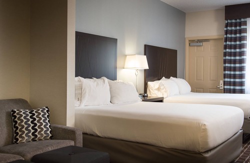 Le Claire Hotel | Holiday Inn Express Le Claire Riverfront-Davenport by IHG