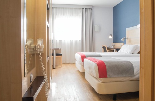 Getafe Hotel | Holiday Inn Express Madrid - Getafe by IHG