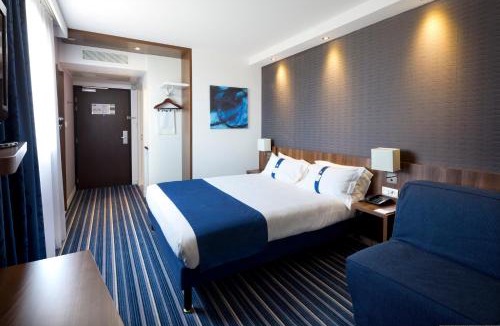Port Marianne Hotel | Holiday Inn Express Montpellier - Odysseum by IHG