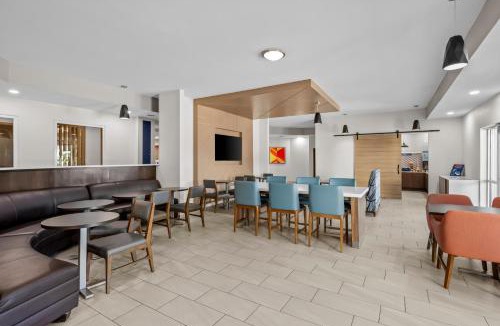 Monticello Hotel | Holiday Inn Express Monticello by IHG