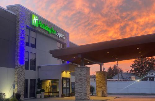 Olean Hotel | Holiday Inn Express Olean by IHG