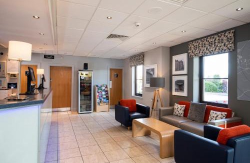 Perth Hotel | Holiday Inn Express Perth by IHG