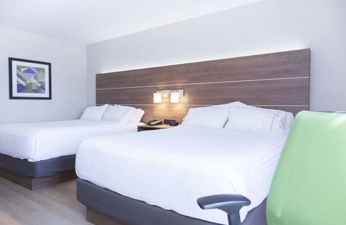 Charlottetown Hotel | Holiday Inn Express & Suites Charlottetown by IHG