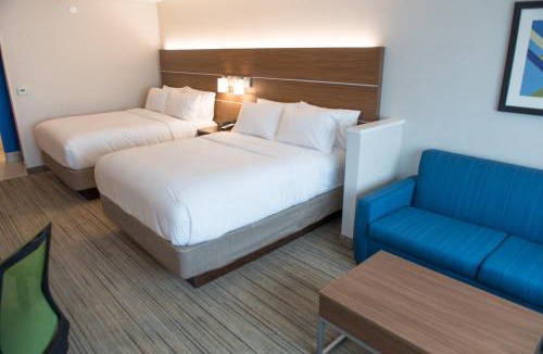 Merrillville Hotel | Holiday Inn Express & Suites - Merrillville by IHG