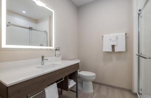 Nacogdoches Hotel | Holiday Inn Express & Suites Nacogdoches Southwest by IHG