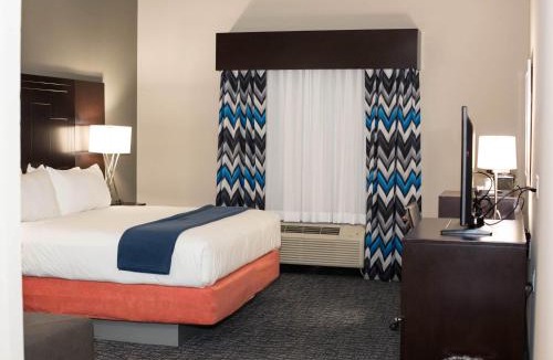 Central Oklahoma City Hotel | Holiday Inn Express & Suites Oklahoma City Southeast - I-35 by IHG