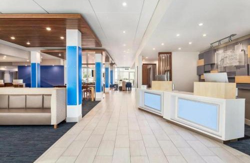 Pflugerville Hotel | Holiday Inn Express & Suites Austin North - Pflugerville by IHG