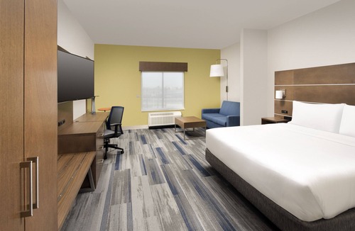 North San Antonio - SAT Hotel | Holiday Inn Express & Suites San Antonio North - Windcrest by IHG